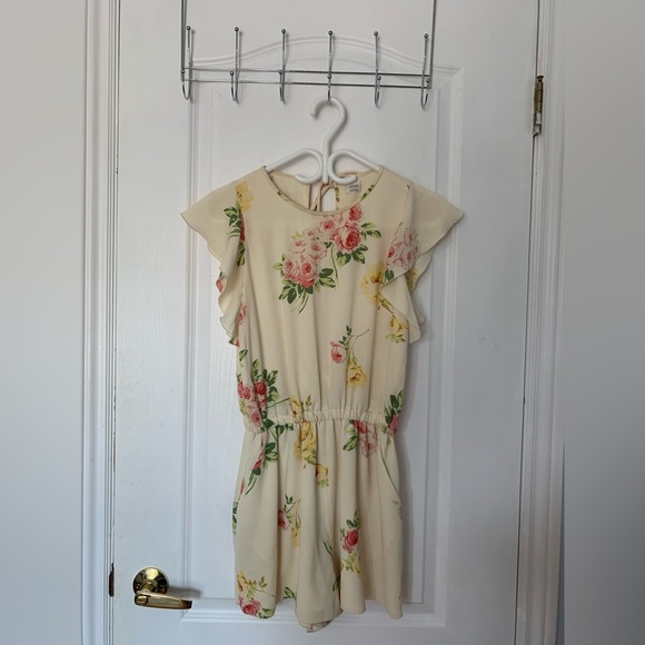Aritzia Women’s Yellow Rose Romper - Picture 4 of 5